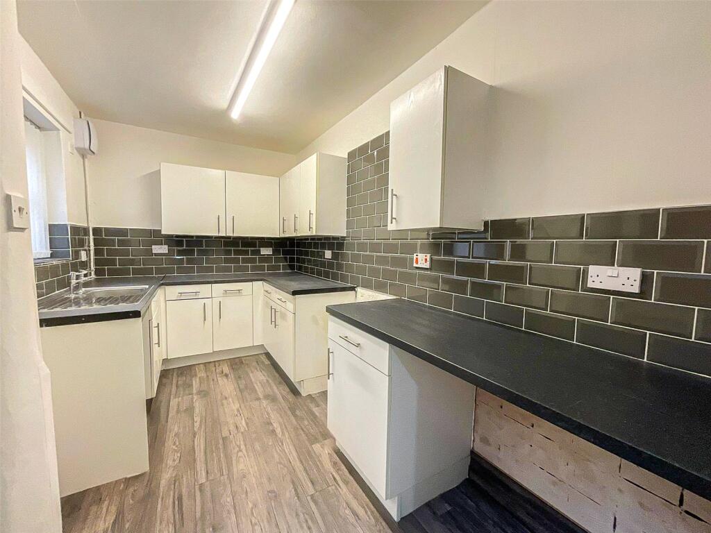 Additional image 7 of Vicarage Road, Halesowen, West Midlands, B62