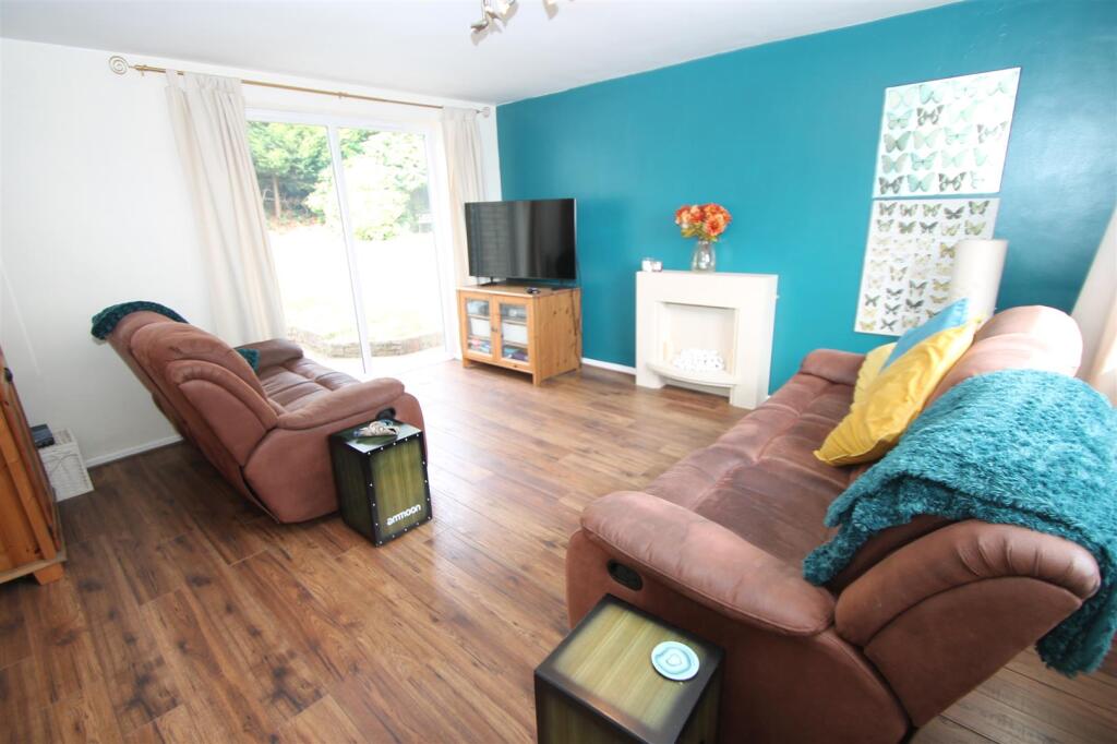 Additional image 35 of Hopwood Close, Halesowen
