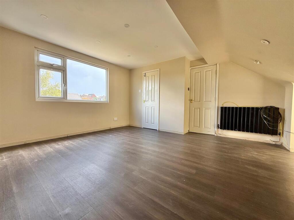 Additional image 6 of Middlefield Avenue, Hurst Green, Halesowen