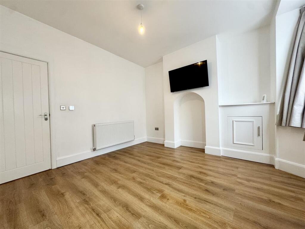 Additional image 4 of Furnace Hill, Halesowen