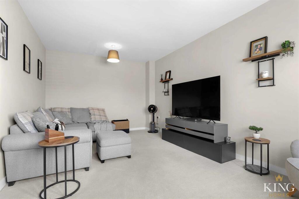 Additional image 4 of Damson Way, Bidford-On-Avon, Alcester