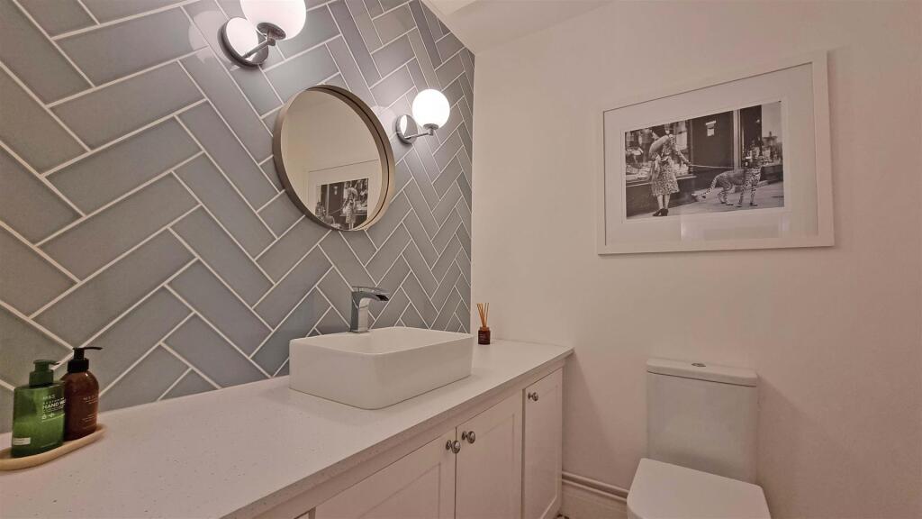 Additional image 10 of Sycamore Drive, Hollywood