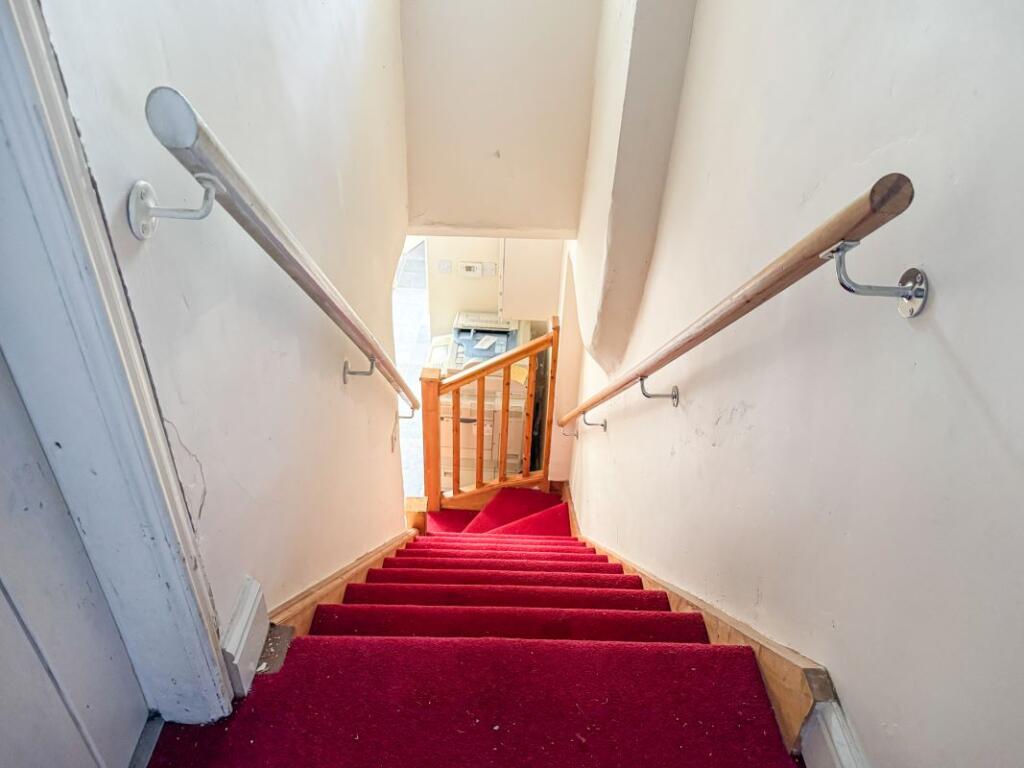 Additional image 10 of 46 Hanbury Road, Stoke Heath, Bromsgrove, Worcestershire, B60 4LU