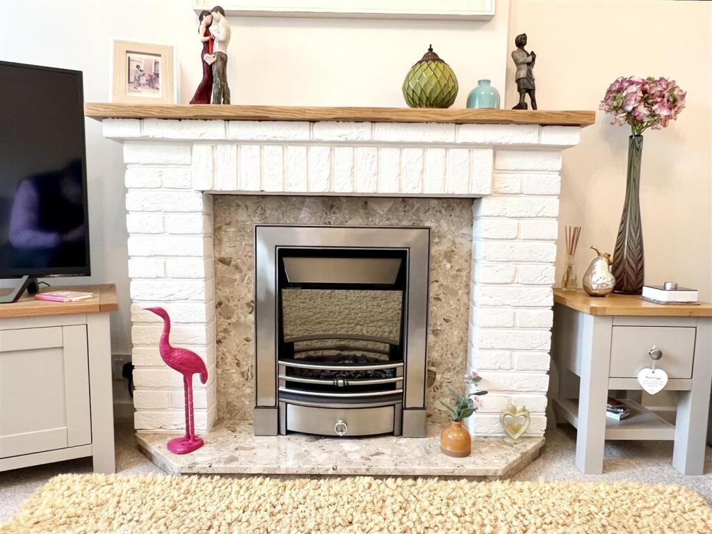 Additional image 3 of Linden Glade, Stourbridge Road, Halesowen