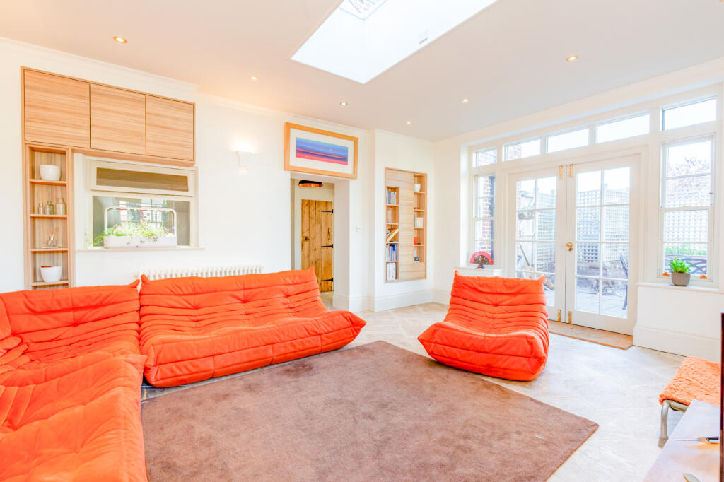 Additional image 14 of Willow Road, Bromsgrove