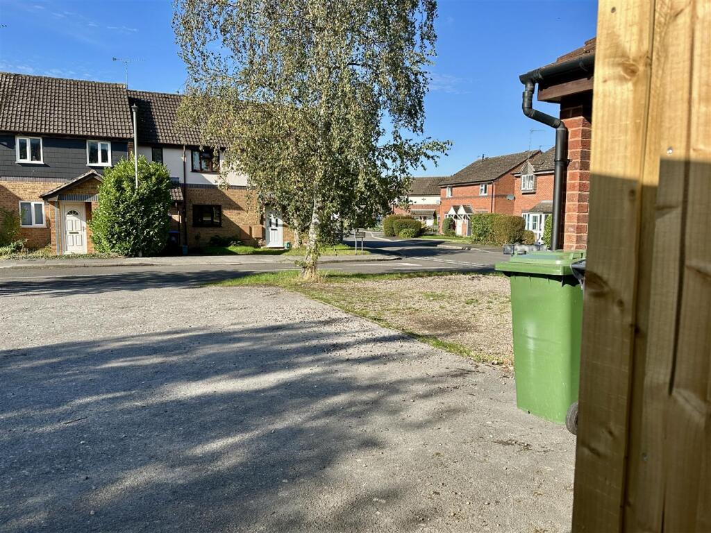 Additional image 22 of Meadow Road, Alcester