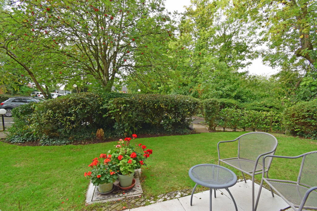 Additional image 3 of 2 Elgar Mews, Bromsgrove, Worcestershire, B602DB