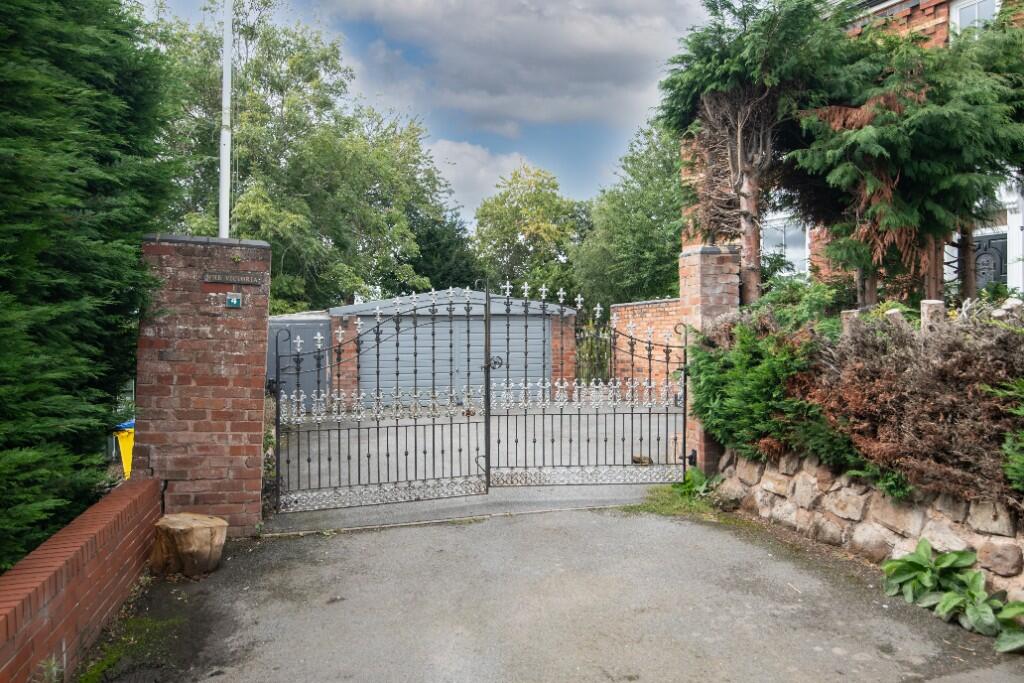 Additional image 23 of Cedar Terrace, New Road, Bromsgrove, Worcestershire, B60