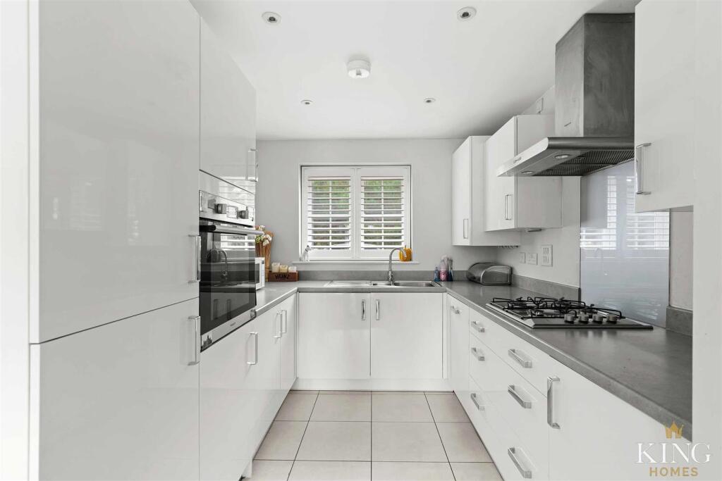 Additional image 4 of Spangle Way, Bidford-On-Avon, Alcester