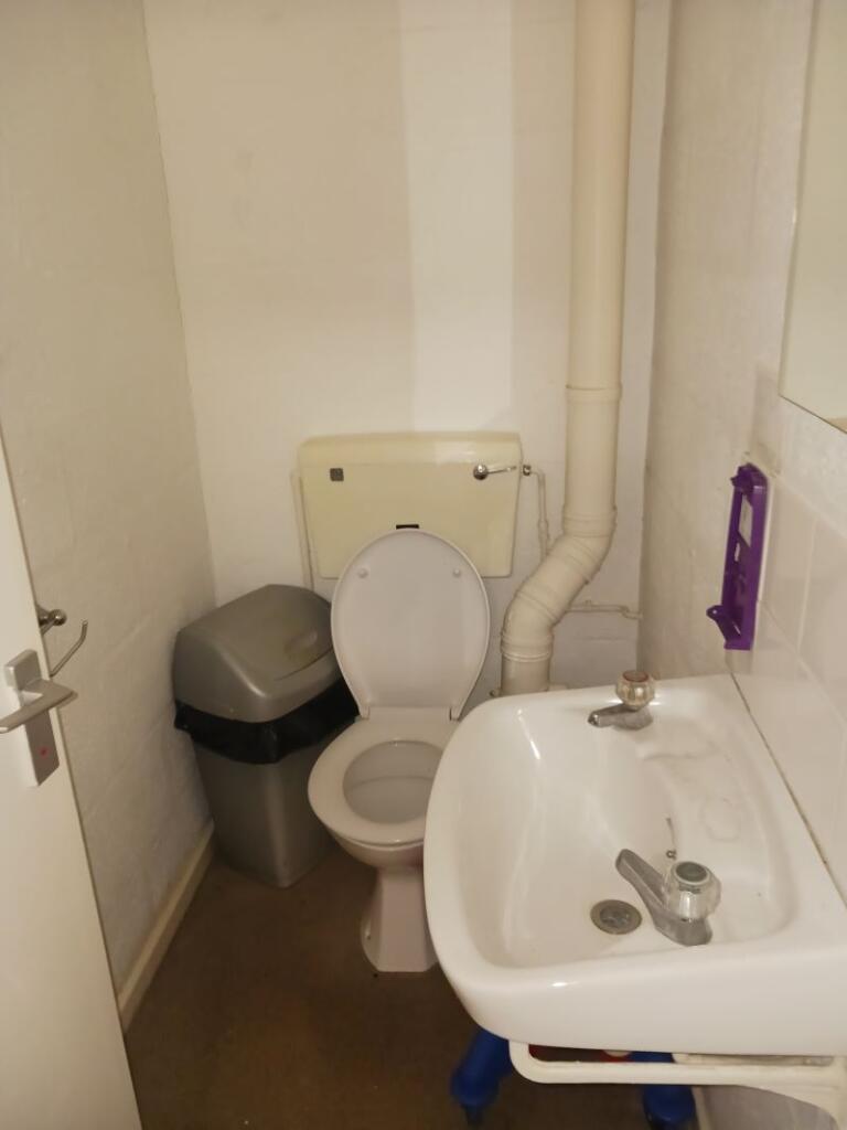 Additional image 17 of Unit 4 Arden Business Centre, Arden Road, Alcester, Warwickshire, B49 6HW