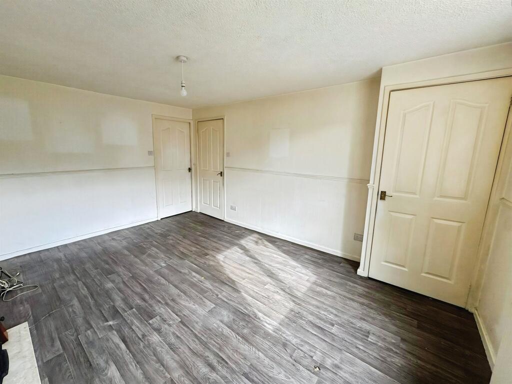 Additional image 3 of Witley Crescent, Oldbury