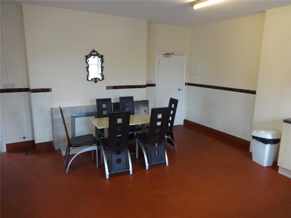 Additional image 2 of Abbey Road, Smethwick, B67