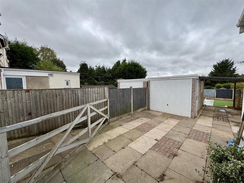 Additional image 16 of Woodrow Lane, Catshill