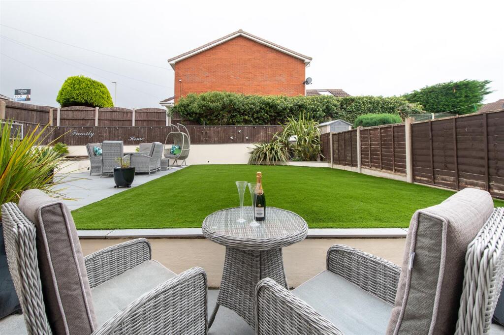 Additional image 30 of County Park Avenue, Halesowen