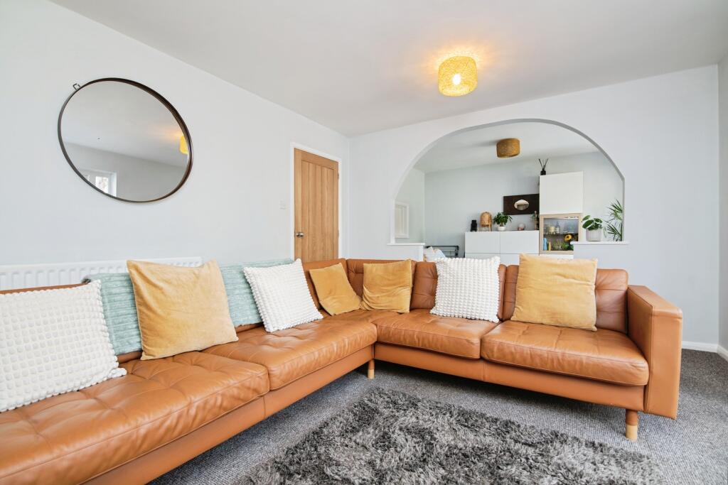 Additional image 5 of Bell End, Rowley Regis, B65