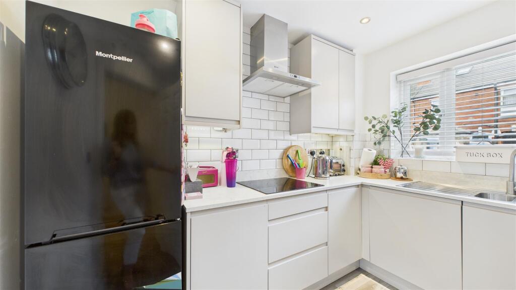 Additional image 20 of Stourbridge Road, Halesowen