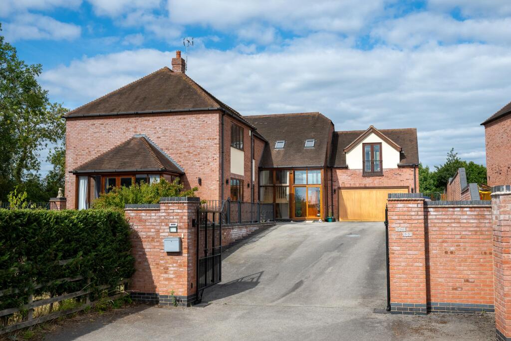 Additional image 2 of Worcester Road, Knowle Fields, Alcester, Worcestershire, B49