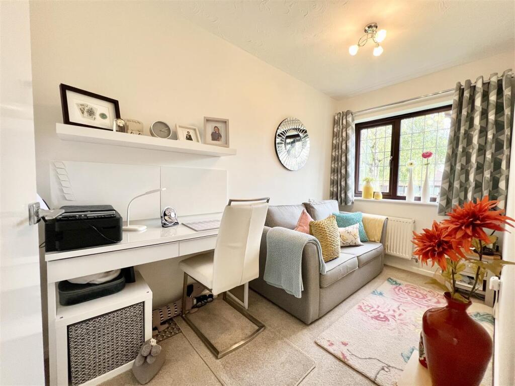 Additional image 11 of Linden Glade, Stourbridge Road, Halesowen