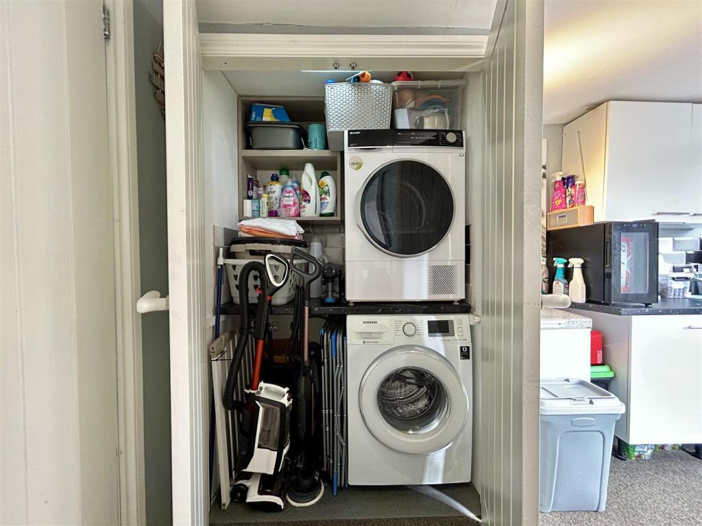 Additional image 11 of Muirfield Crescent, Tividale, Oldbury