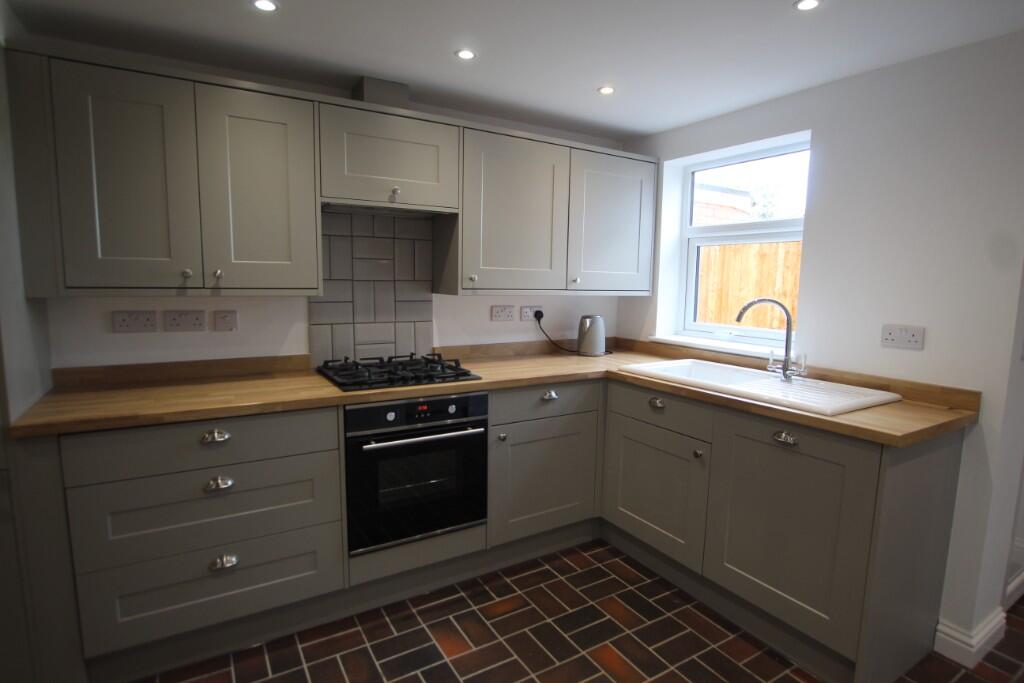 Additional image 22 of Hollyland, Shustoke B46