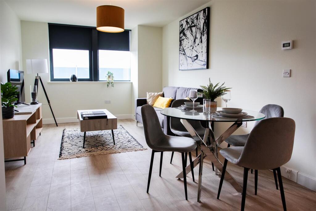 Additional image 20 of Birmingham Road, West bromwich