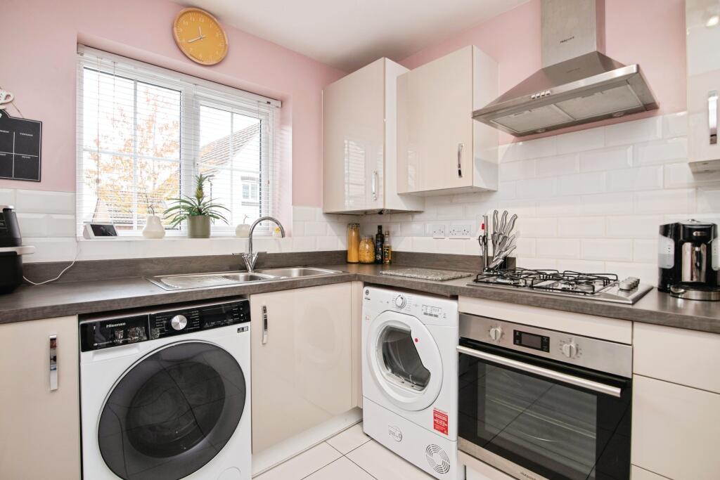 Additional image 3 of Poppy Avenue, Oldbury, B69