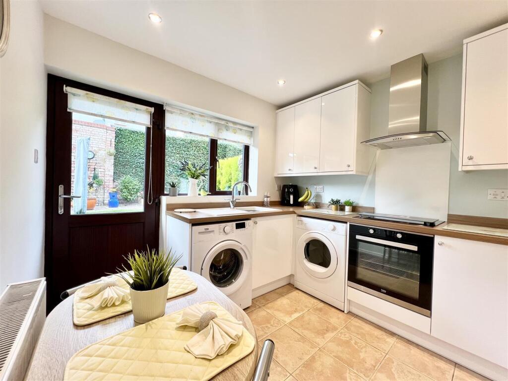 Additional image 7 of Linden Glade, Stourbridge Road, Halesowen