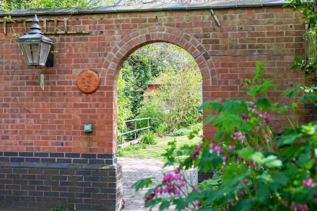 Additional image 33 of Old Rectory Lane, Alvechurch, B48