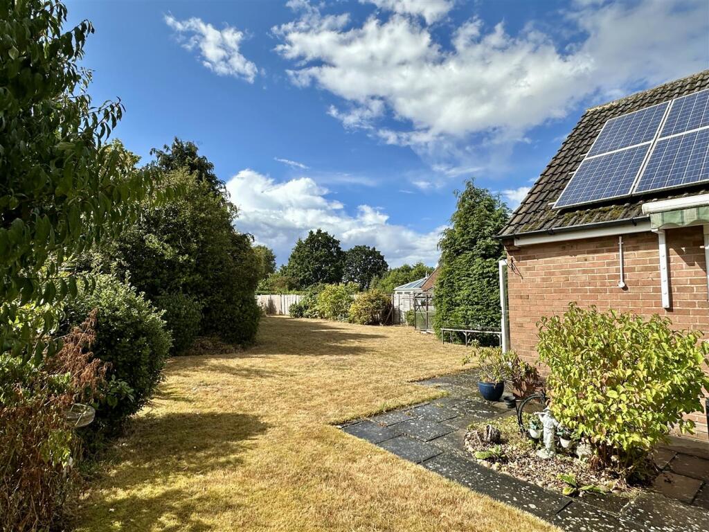 Additional image 7 of Poplar Close, Oversley Green, Alcester