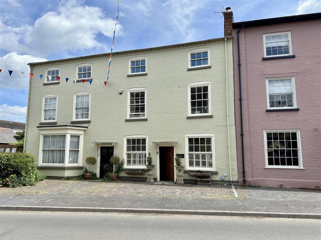 Additional image 38 of 3 Church Street, Alcester