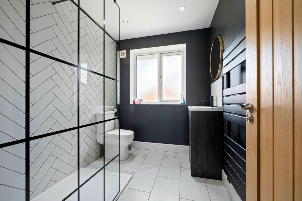 Additional image 16 of 74 Station Road, Wythall