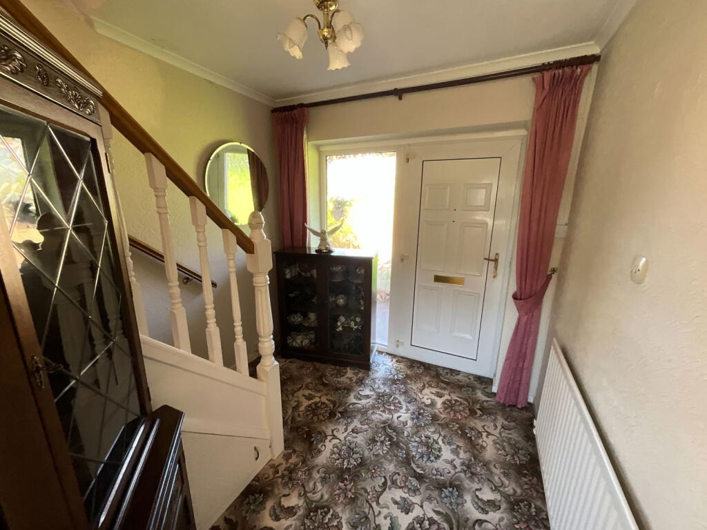 Additional image 2 of CRADLEY HEATH, Castle Close