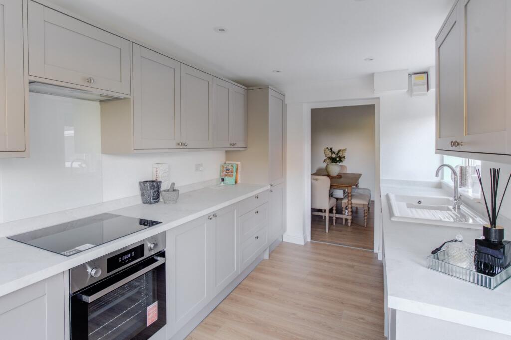 Additional image 7 of Oak Road, Catshill, Bromsgrove, Worcestershire, B61