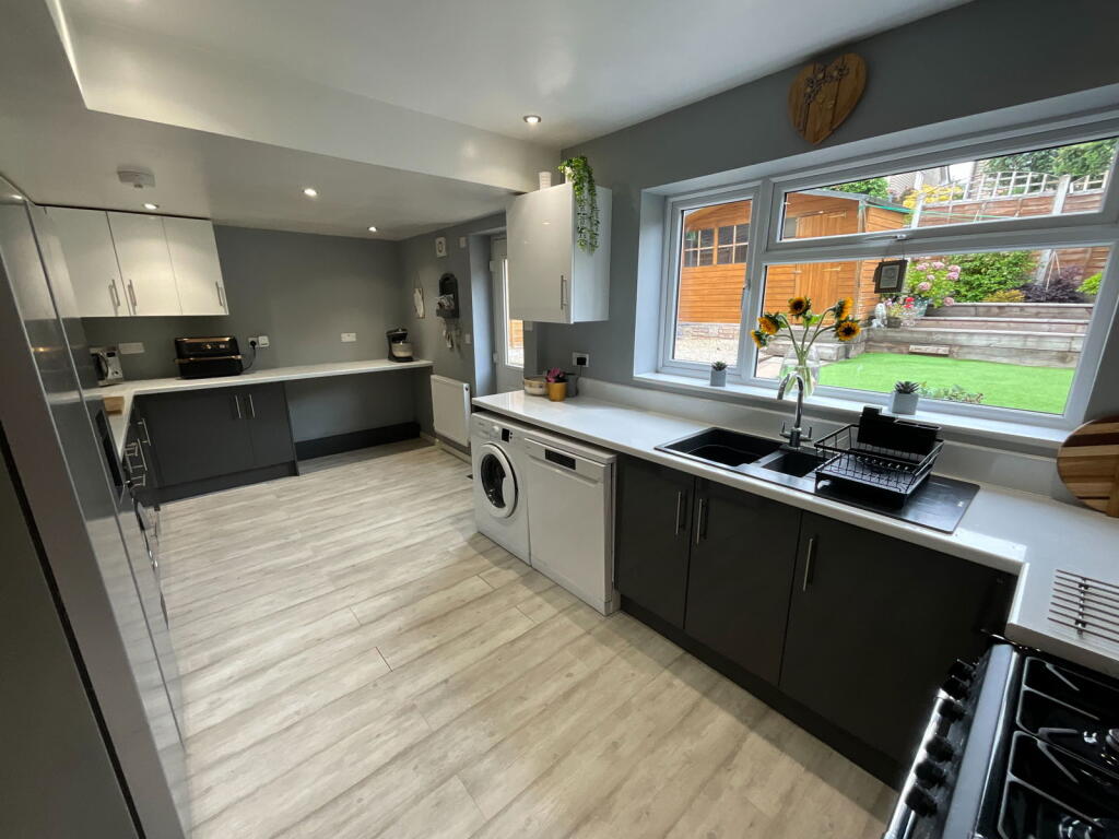 Additional image 7 of HALESOWEN, Broadway Avenue