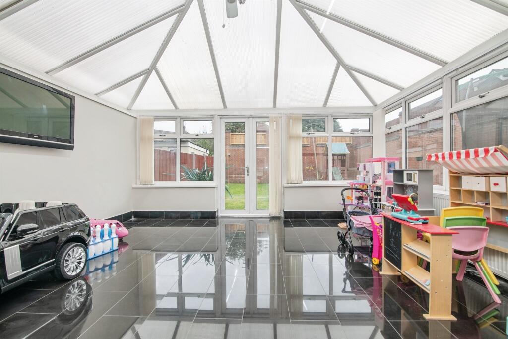 Additional image 4 of Wall Close, Smethwick