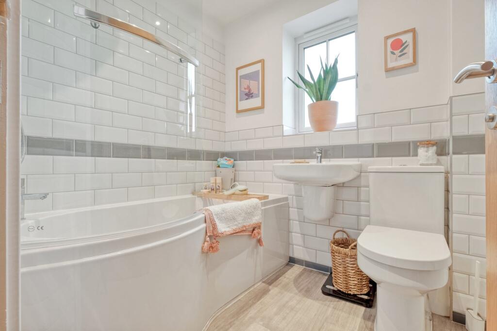 Additional image 10 of Kidderminster Road, Bromsgrove, B61