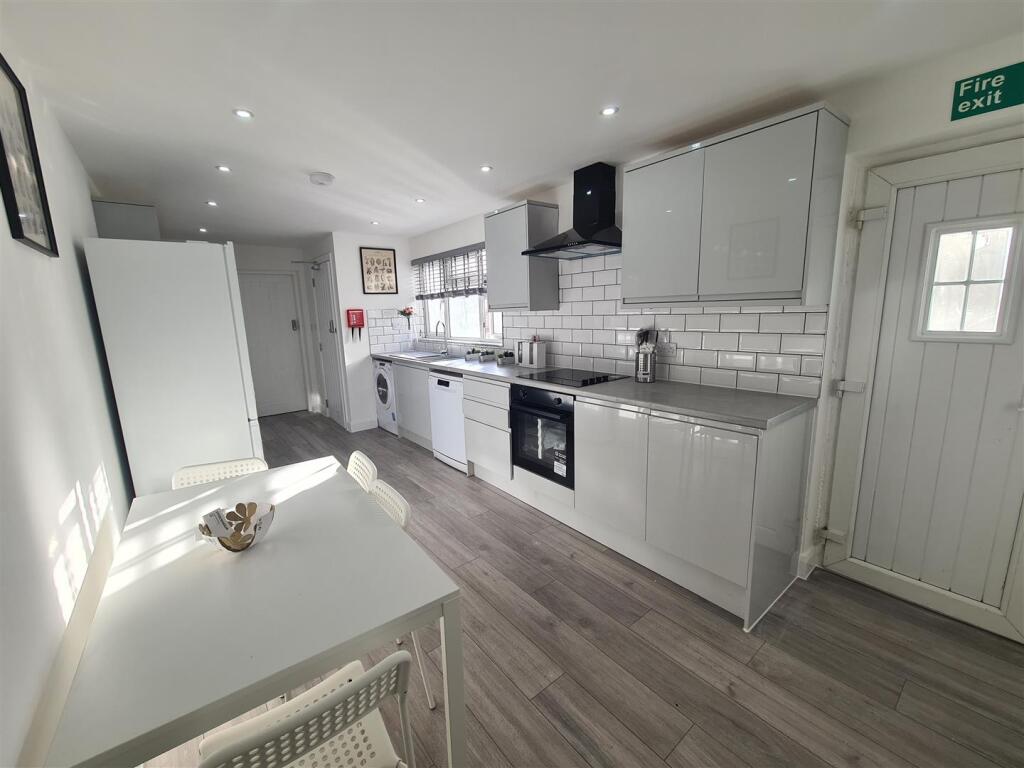 Additional image 8 of Barker Street, Oldbury