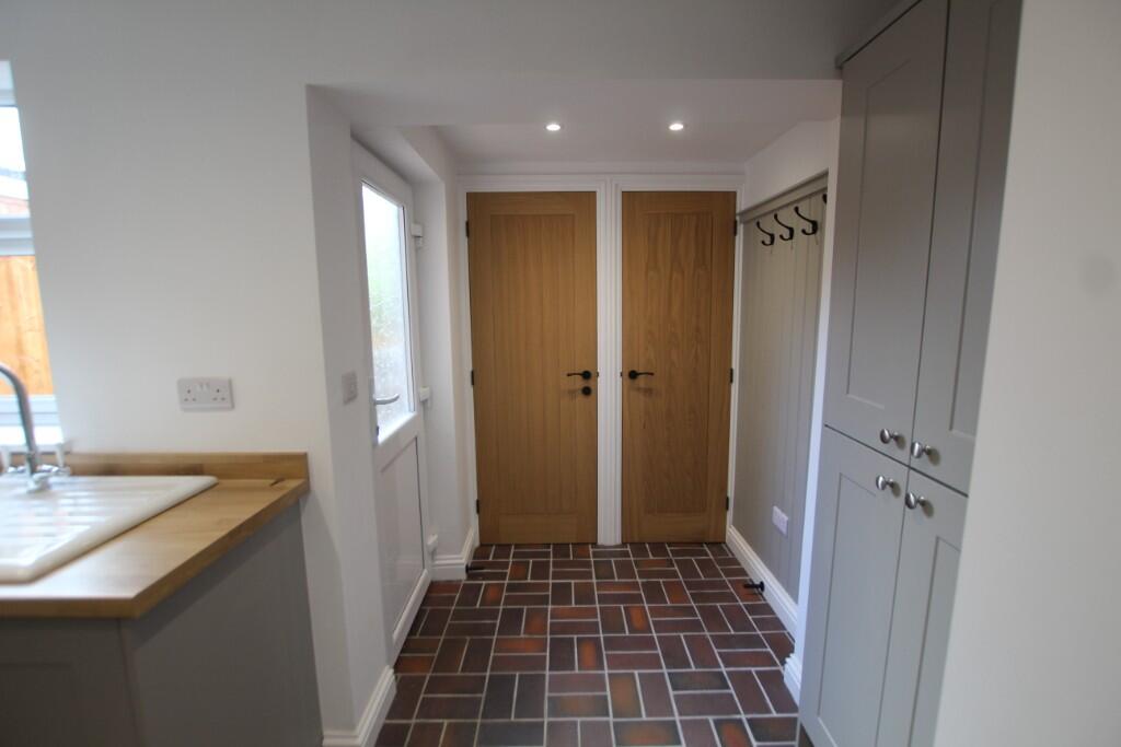 Additional image 19 of Hollyland, Shustoke B46