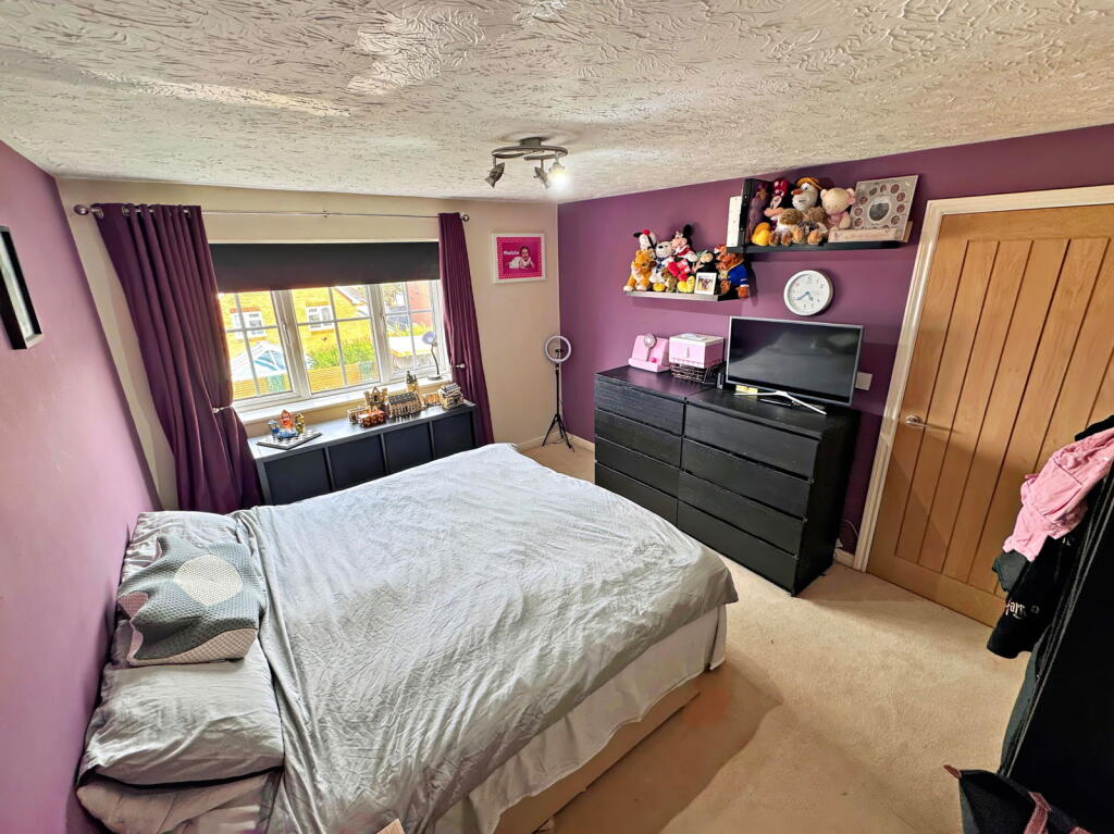 Additional image 13 of Beautifully presented three bedroom detached property - Mallen Drive, B69