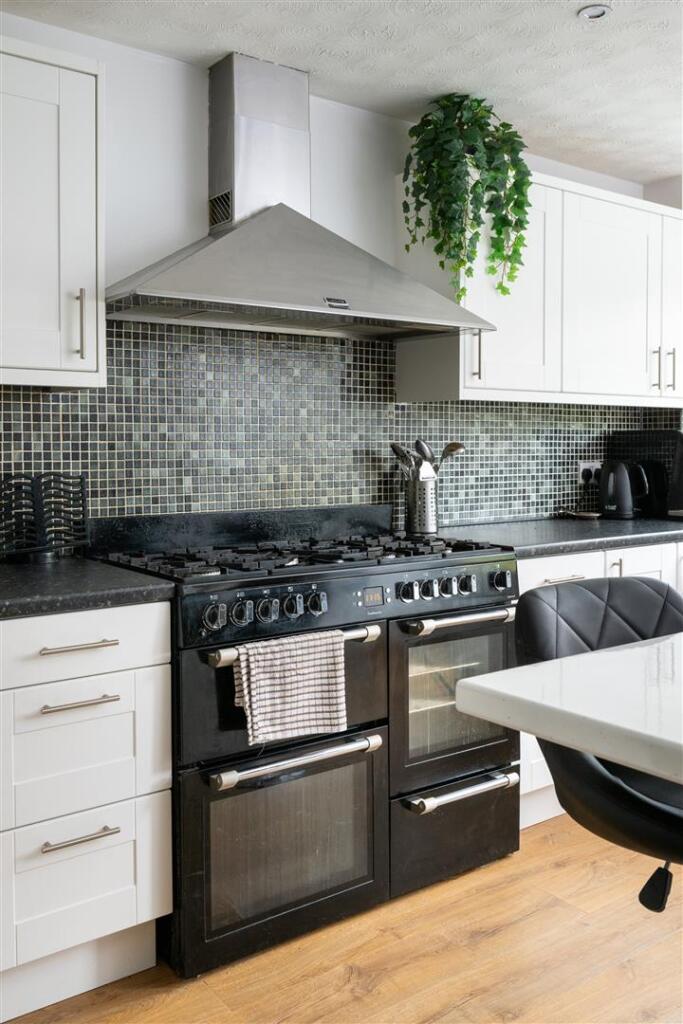 Additional image 7 of County Park Avenue, Halesowen