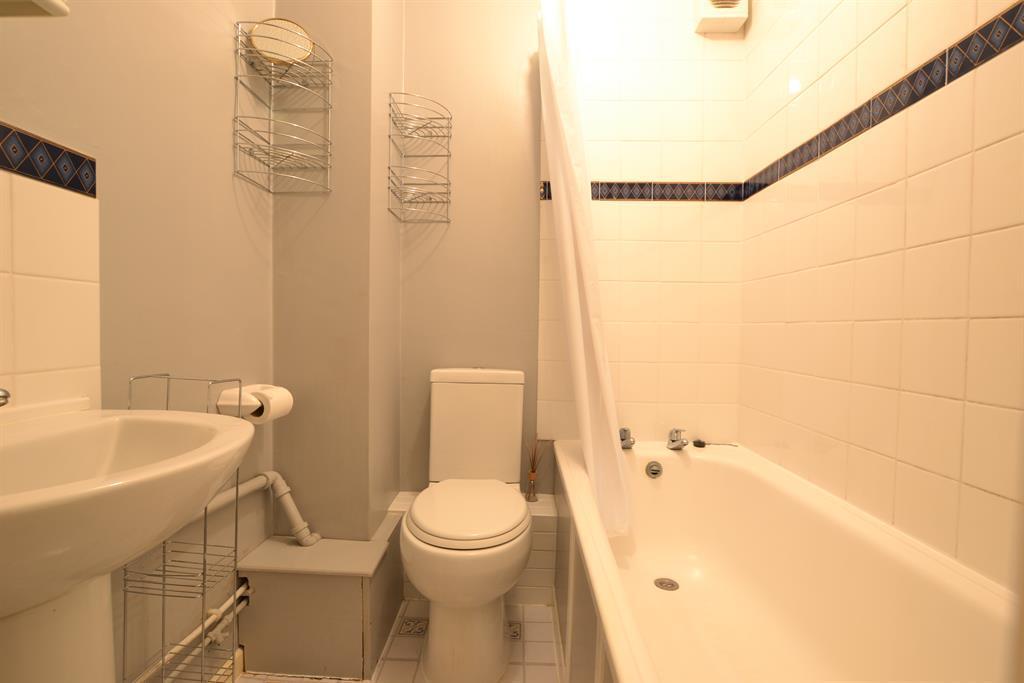 Additional image 9 of Wiltshire Drive, Halesowen