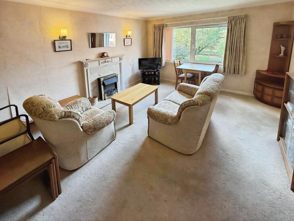 Additional image 6 of Flat 28, Malin Court, School Road, Alcester, Warwickshire B49 5DJ