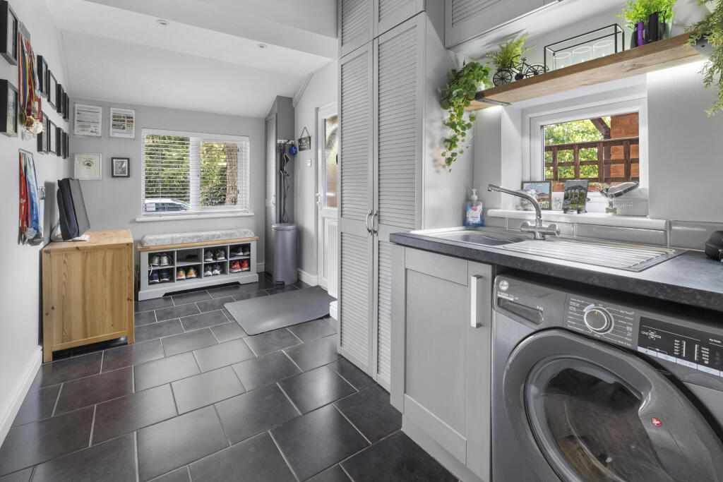 Additional image 10 of Clive Road, Bromsgrove B60 2AY