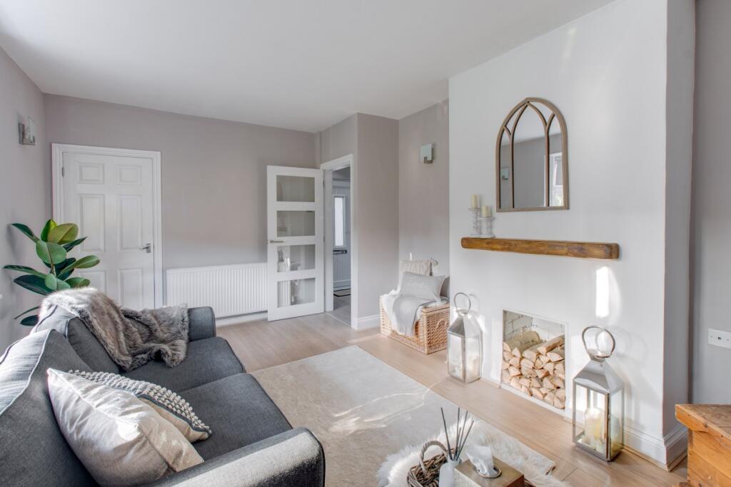 Additional image 4 of Oak Road, Catshill, Bromsgrove, Worcestershire, B61