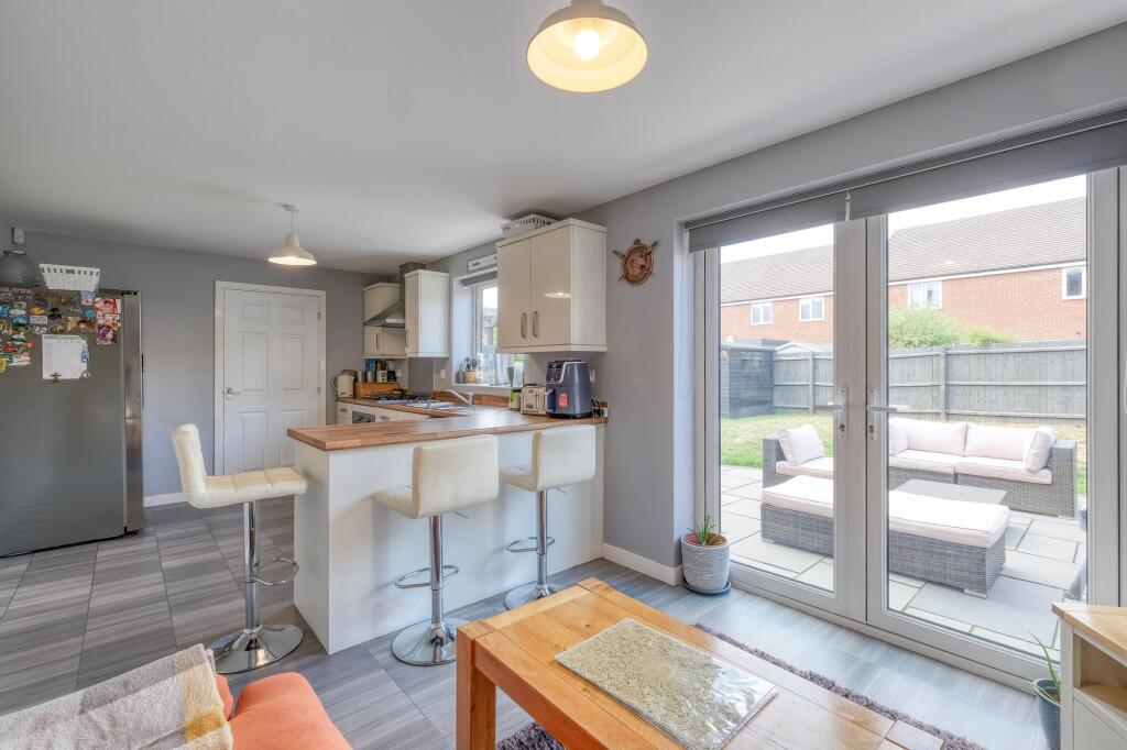 Additional image 33 of Arrow Way, Bidford-On-Avon, B50