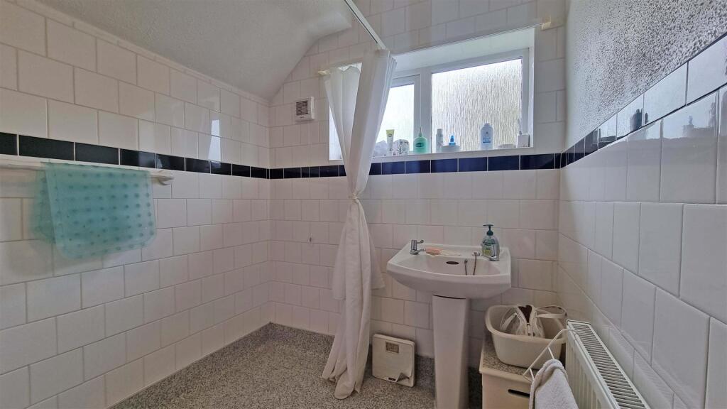 Additional image 8 of Meadow Road, Wythall