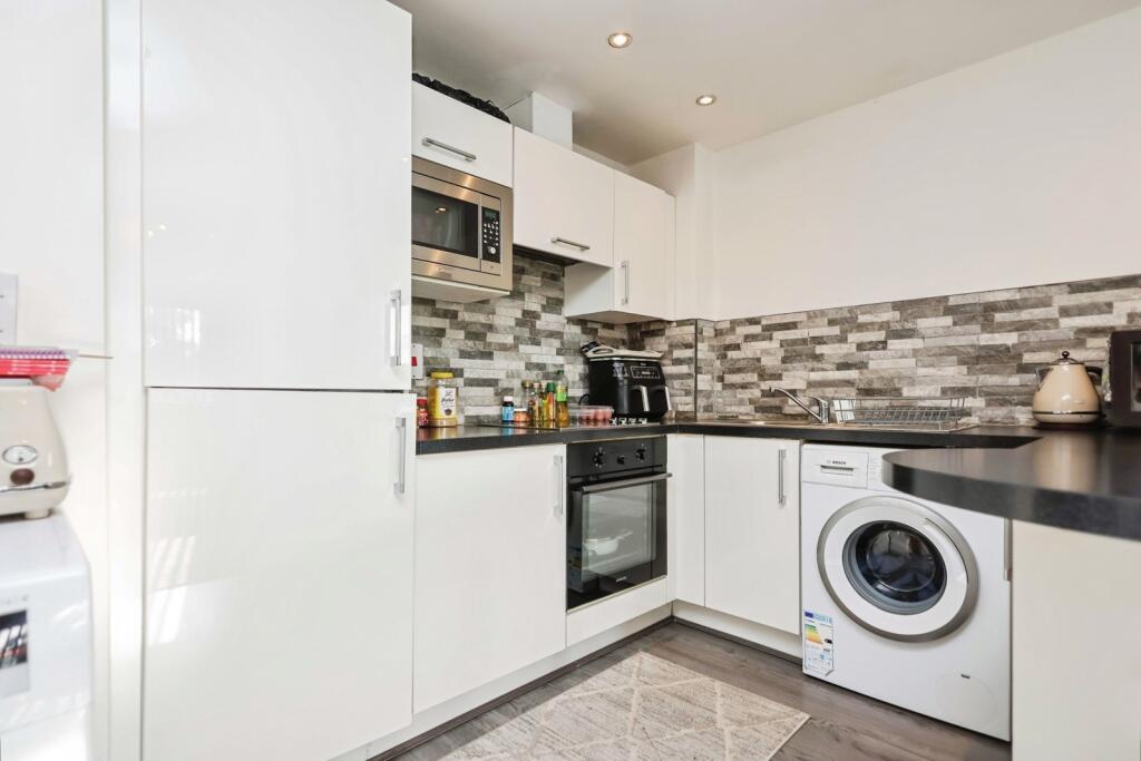 Additional image 11 of Stone Street, Oldbury, West Midlands, B69