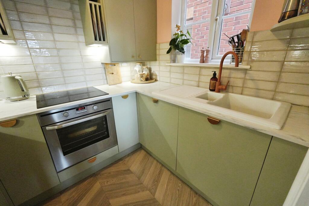 Additional image 8 of Century Way, Halesowen, B63