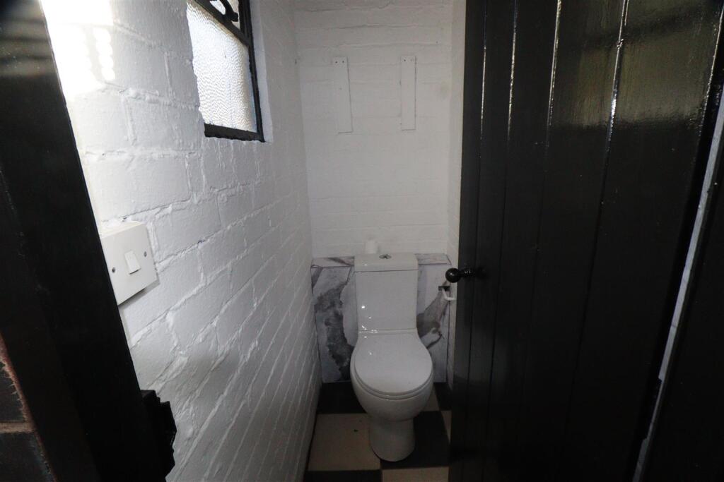 Additional image 18 of Ivy House Road, Oldbury