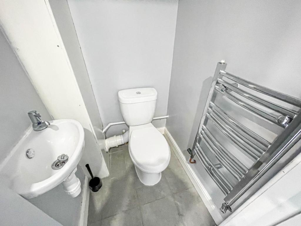 Additional image 11 of Highfield Crescent, Rowley Regis, B65